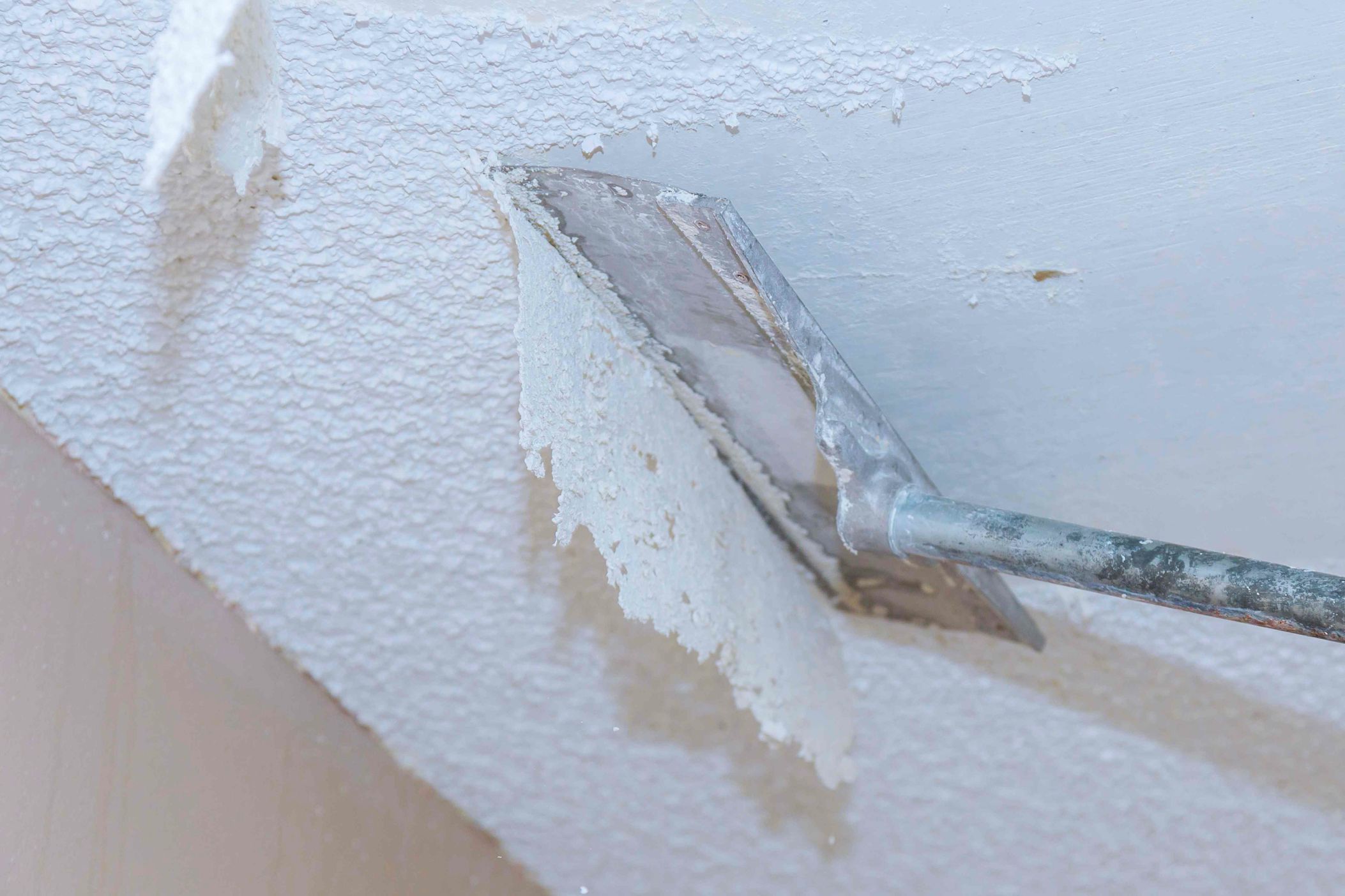 Popcorn ceiling removal
